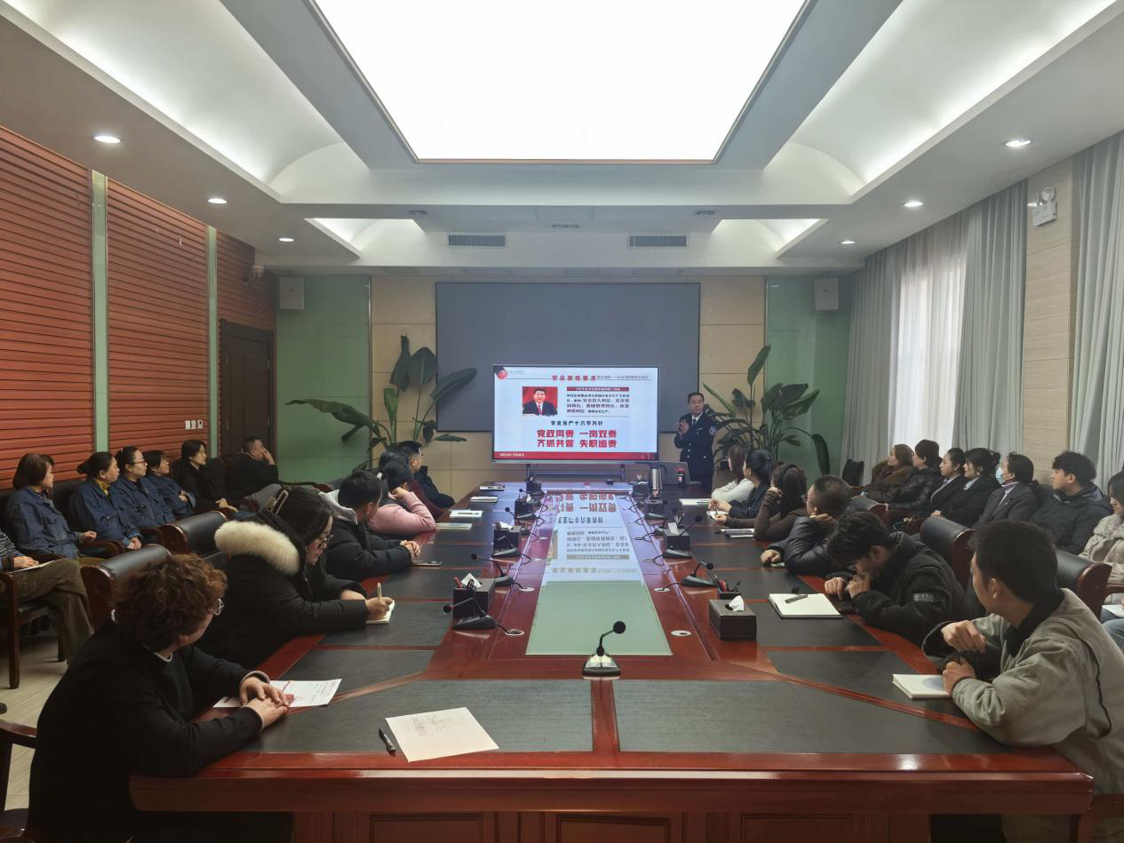 普及消防知識 筑牢安全防線--公司舉辦2025年度消防安全知識培訓暨演練活動